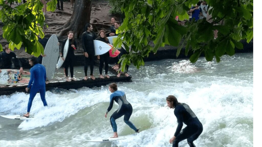 englischer Garten surfing